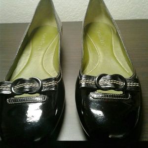 COLE HAAN WOMENS SHOES